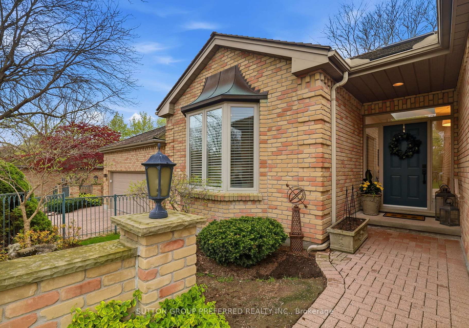 1040-riverside-drive-london-north-ontario-x13102856