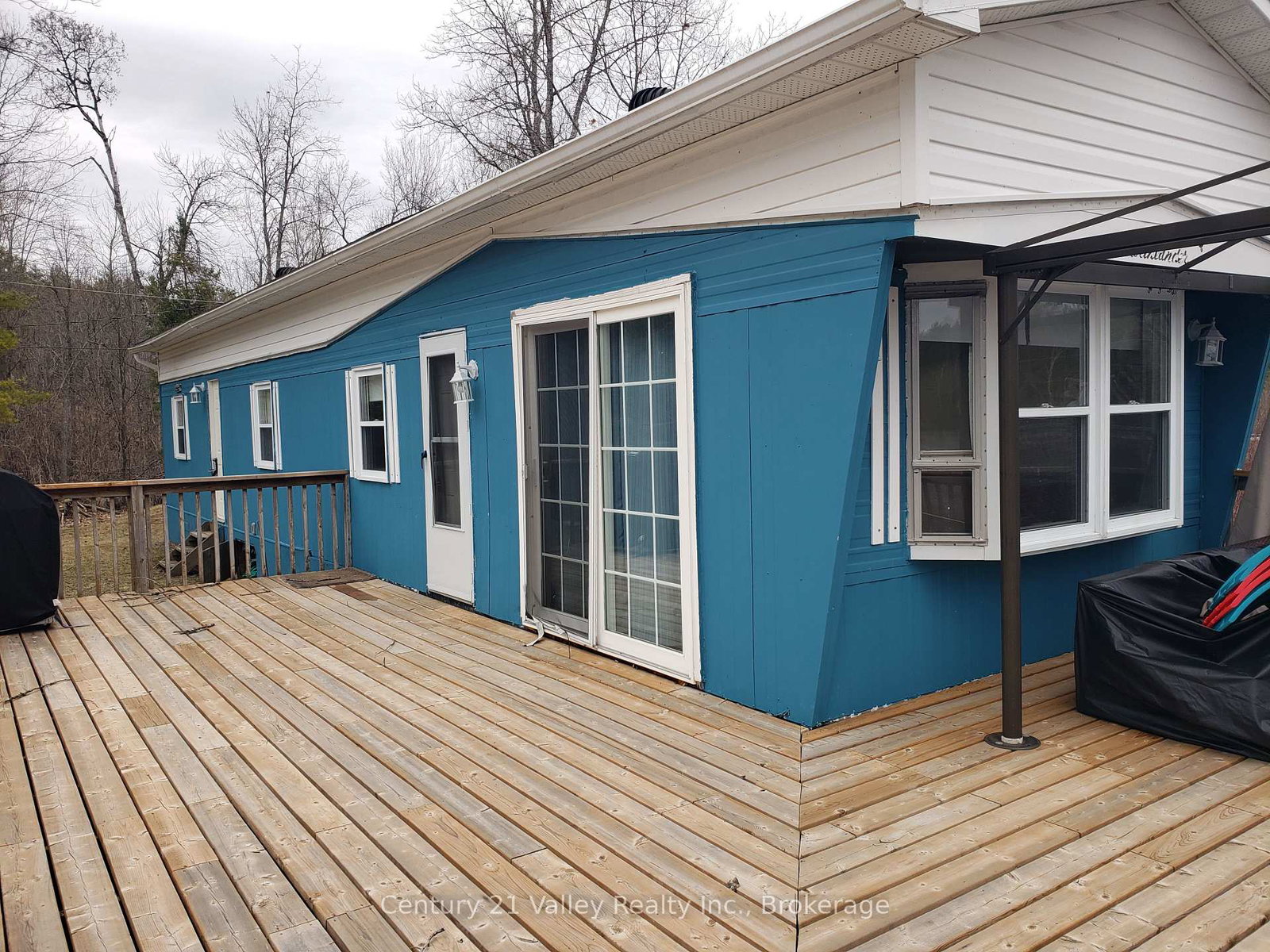 14232a-highway-509-road-frontenac-ontario-x13102970