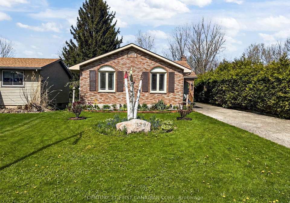 129-albert-street-lucan-biddulph-ontario-x13103166
