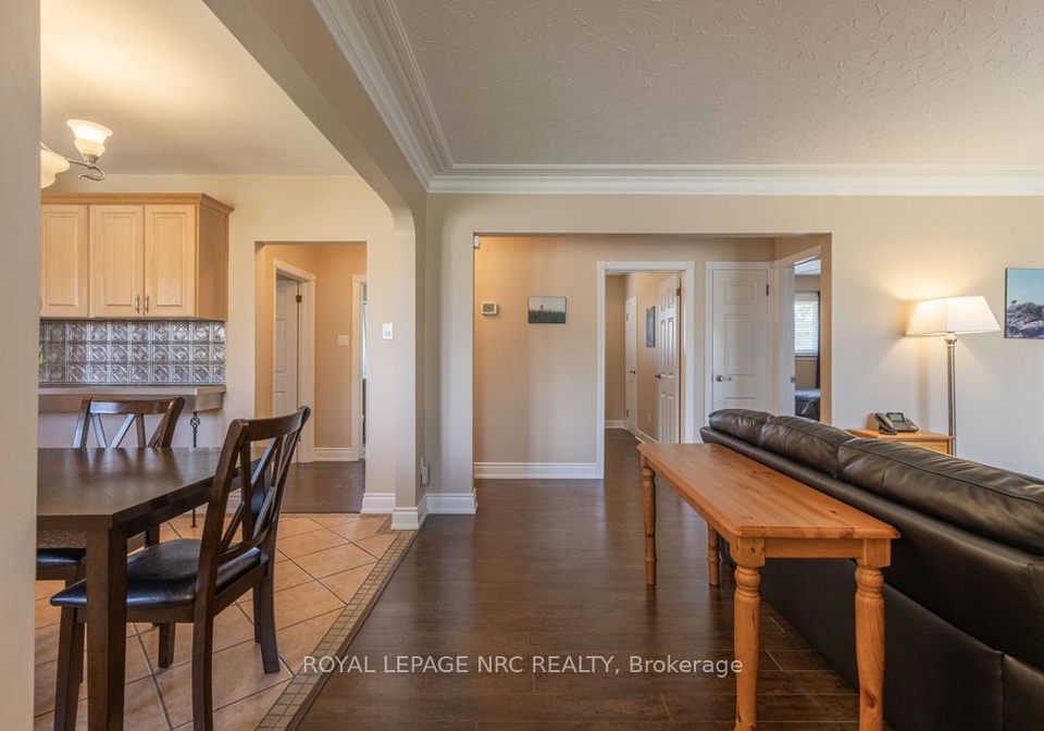 52-white-street-st-catharines-ontario-x13103172