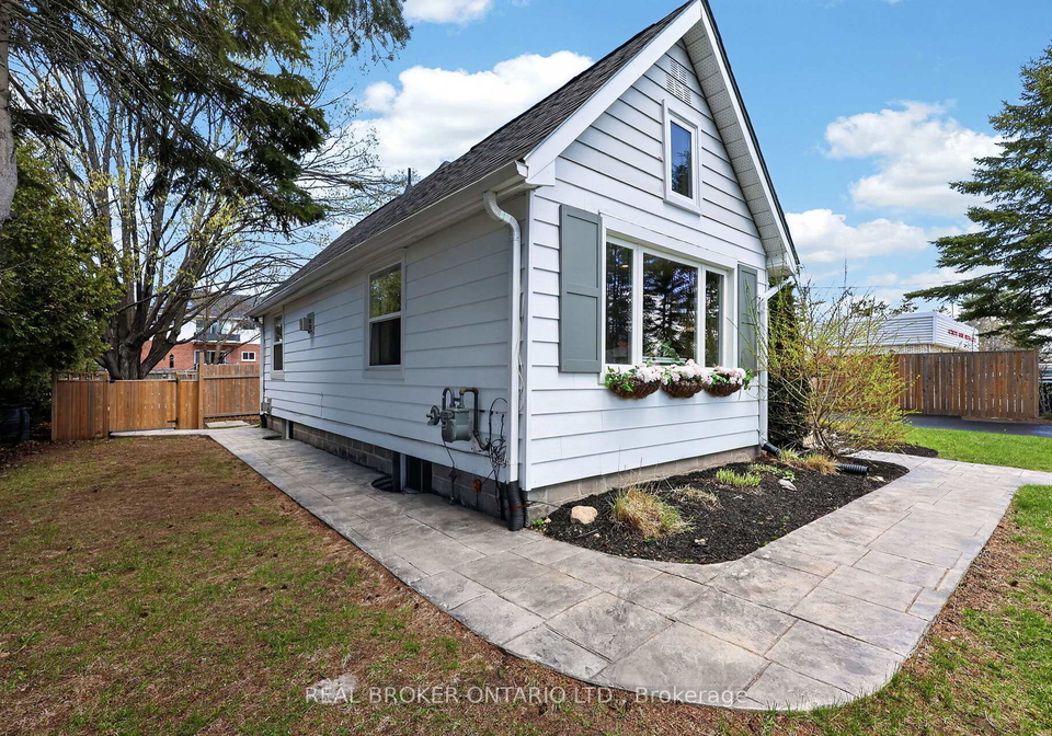 170-george-street-gravenhurst-ontario-x13103196