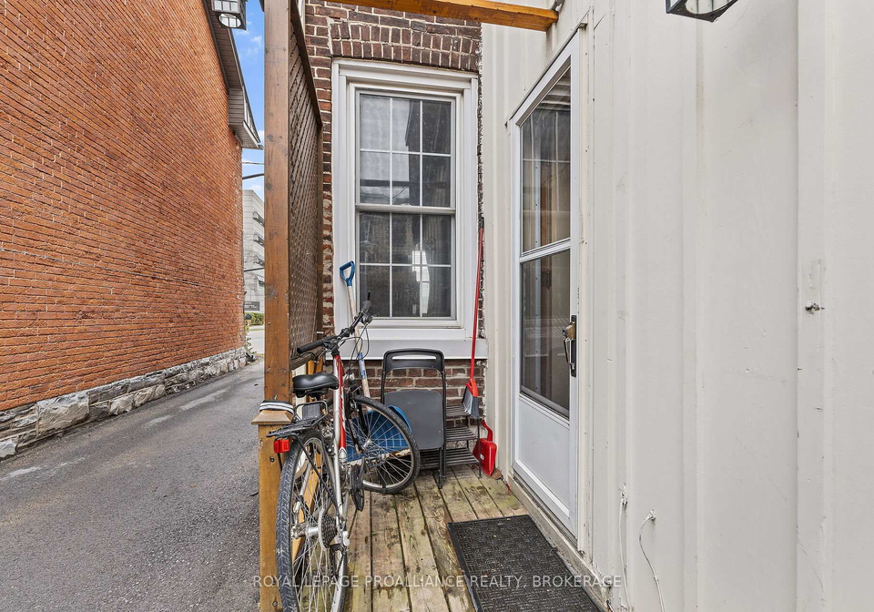 274-wellington-street-kingston-ontario-x13103226