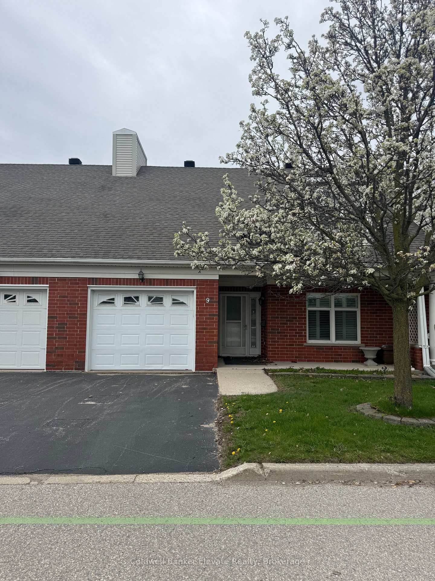2705-kingsway-drive-kitchener-ontario-x13103356