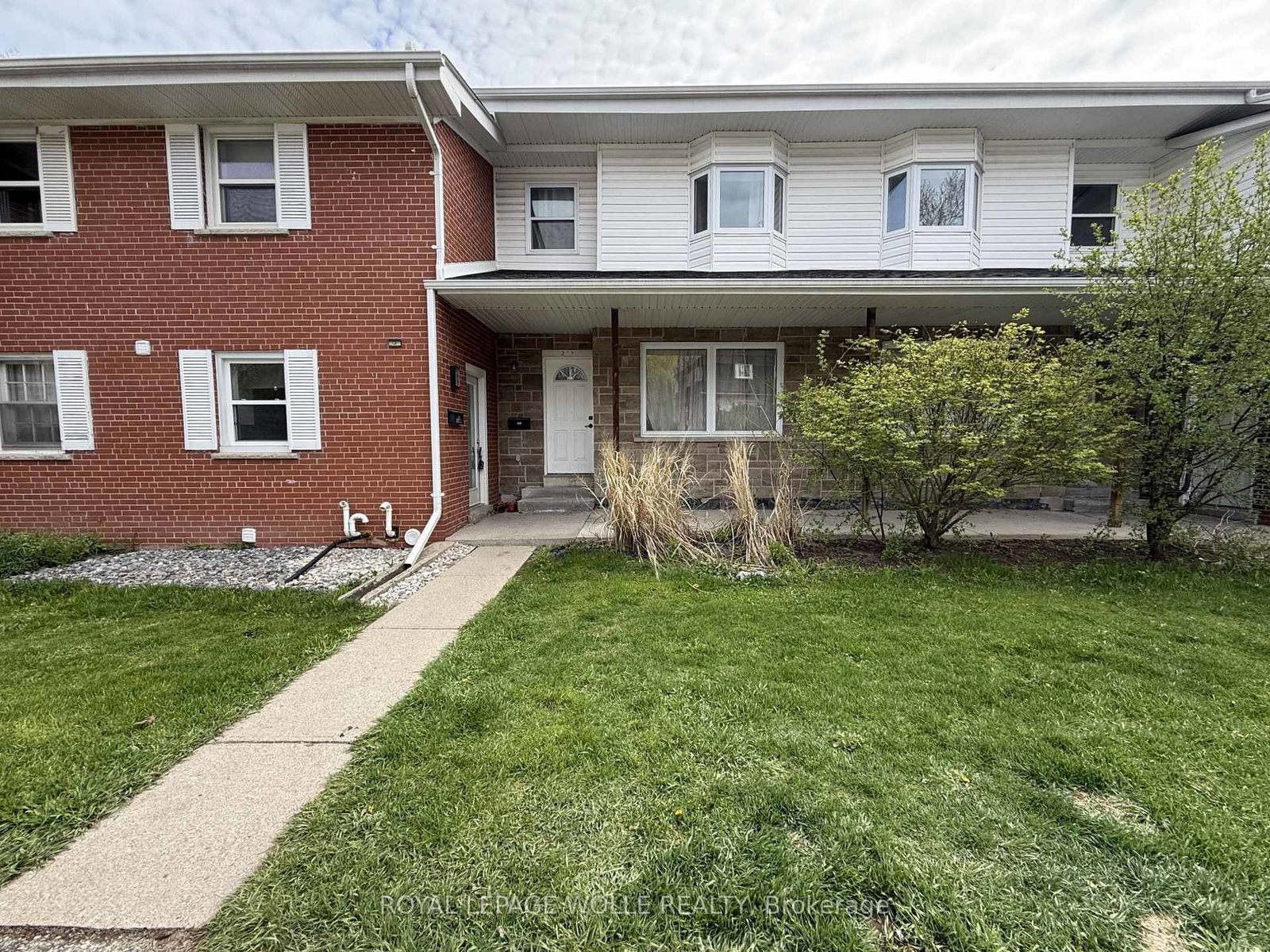 284-westcourt-place-waterloo-ontario-x13103382