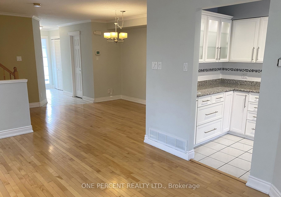 311-southcrest-private-ottawa-ontario-x13103526