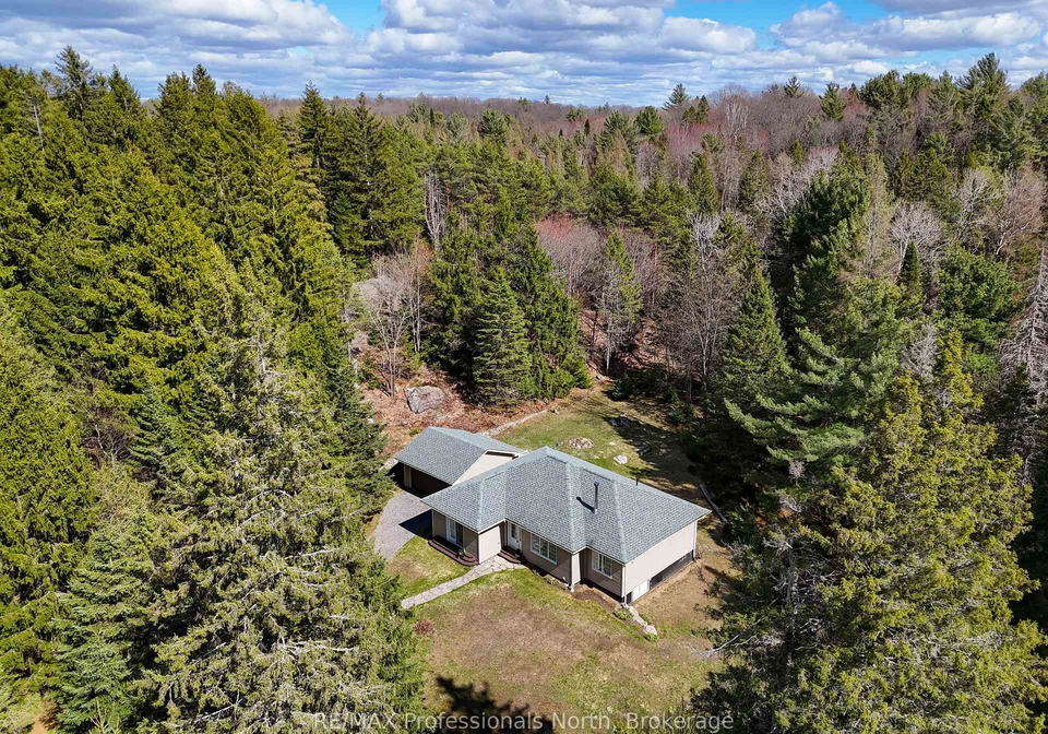 2253-lone-pine-drive-huntsville-ontario-x13103630