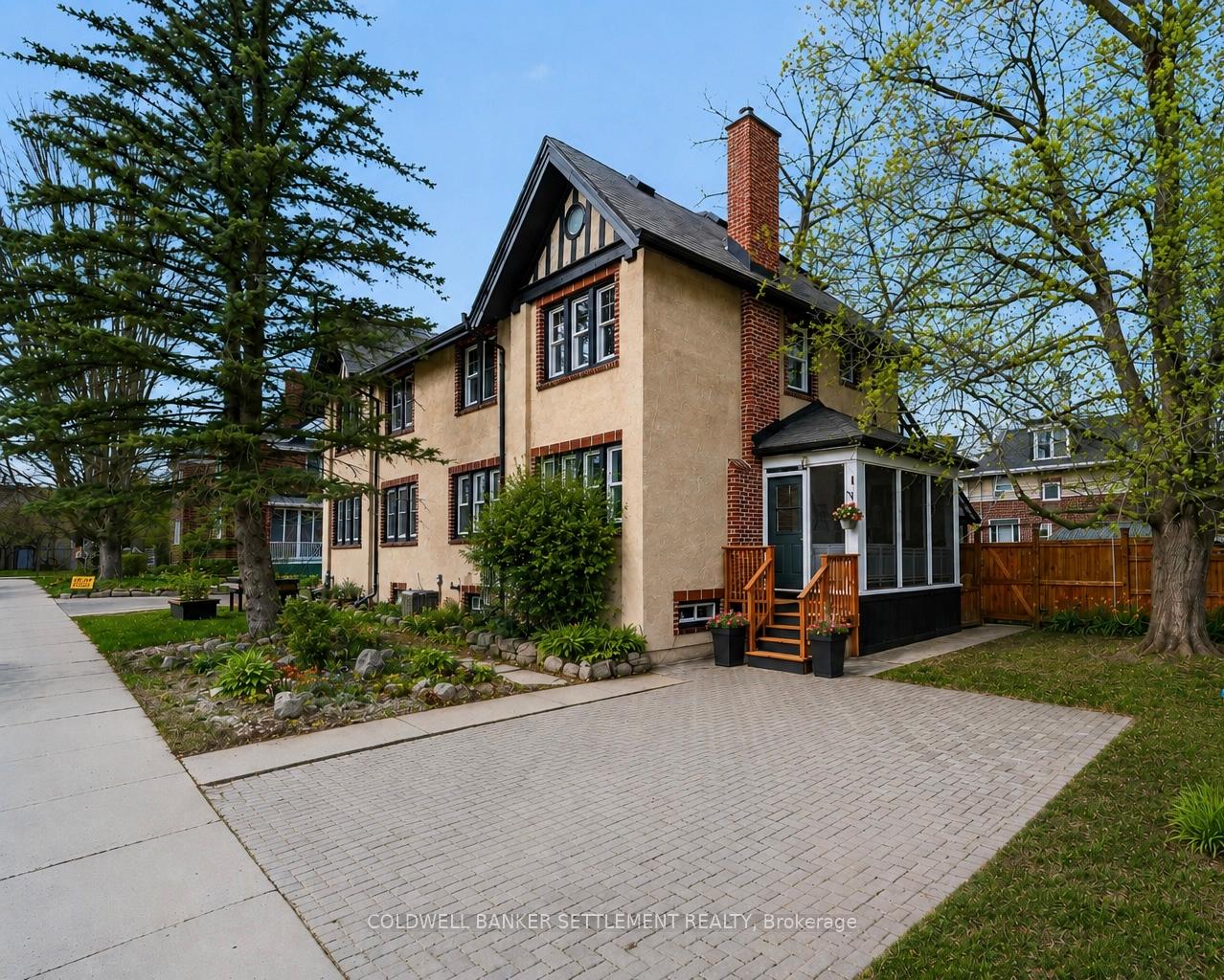 1-burchell-boulevard-perth-ontario-x13103634