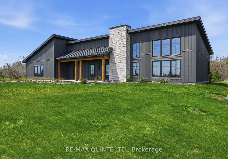 225-mitchells-crossroad-prince-edward-county-ontario-x13103828