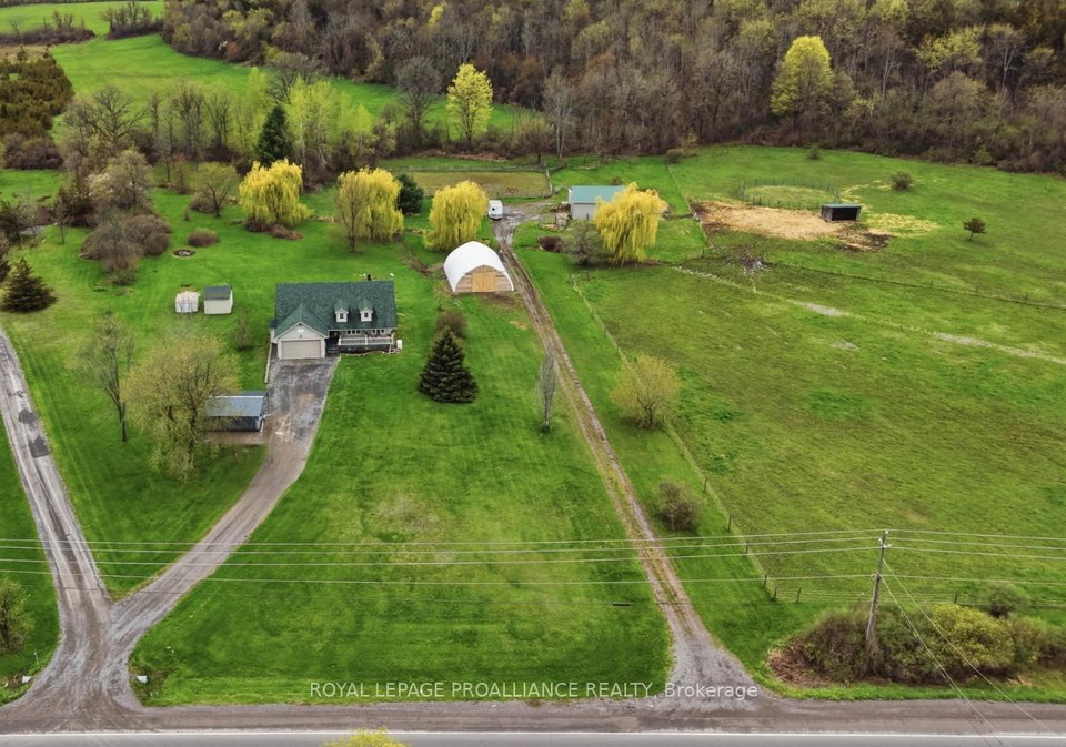 2425-wallbridge-loyalist-road-ne-quinte-west-ontario-x13103936