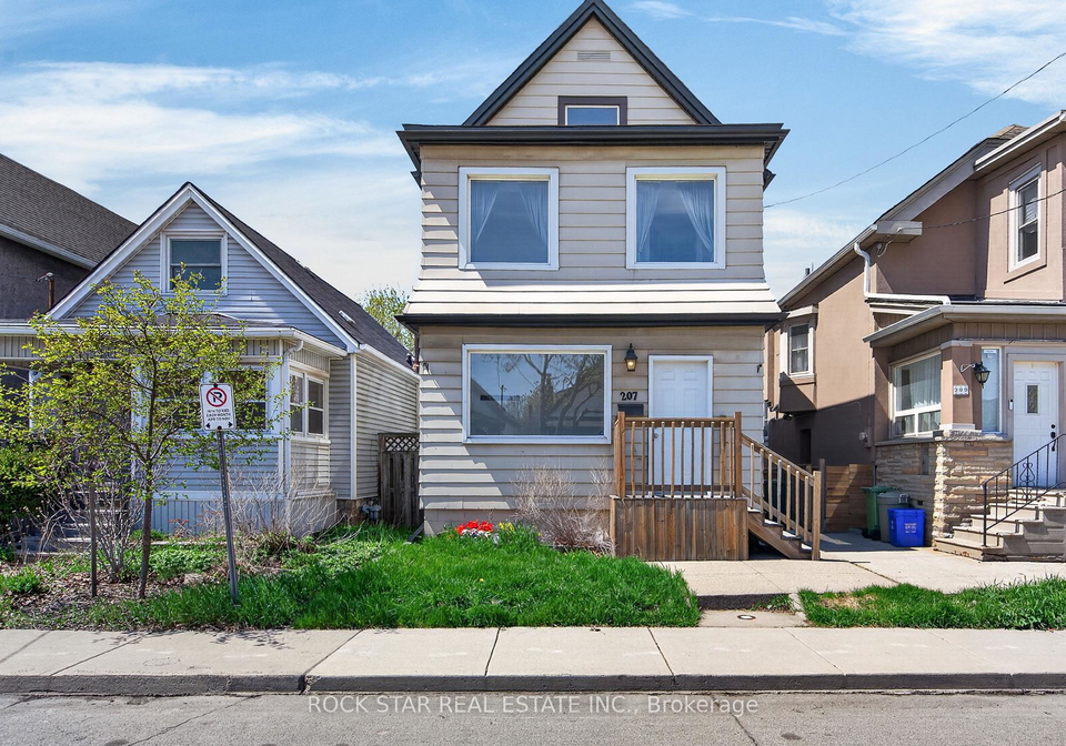 207-rosslyn-avenue-n-hamilton-ontario-x13103974