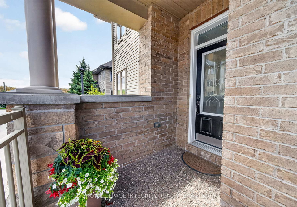 1007-beryl-private-ottawa-ontario-x13103990
