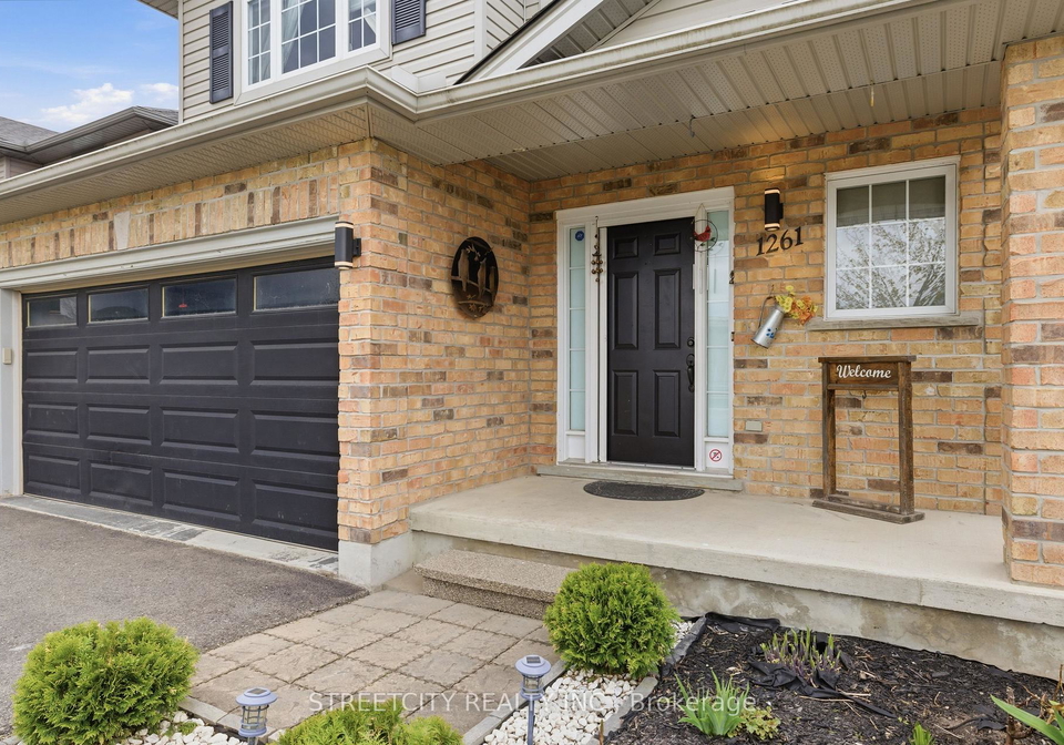 1261-nicole-avenue-london-north-ontario-x13103992