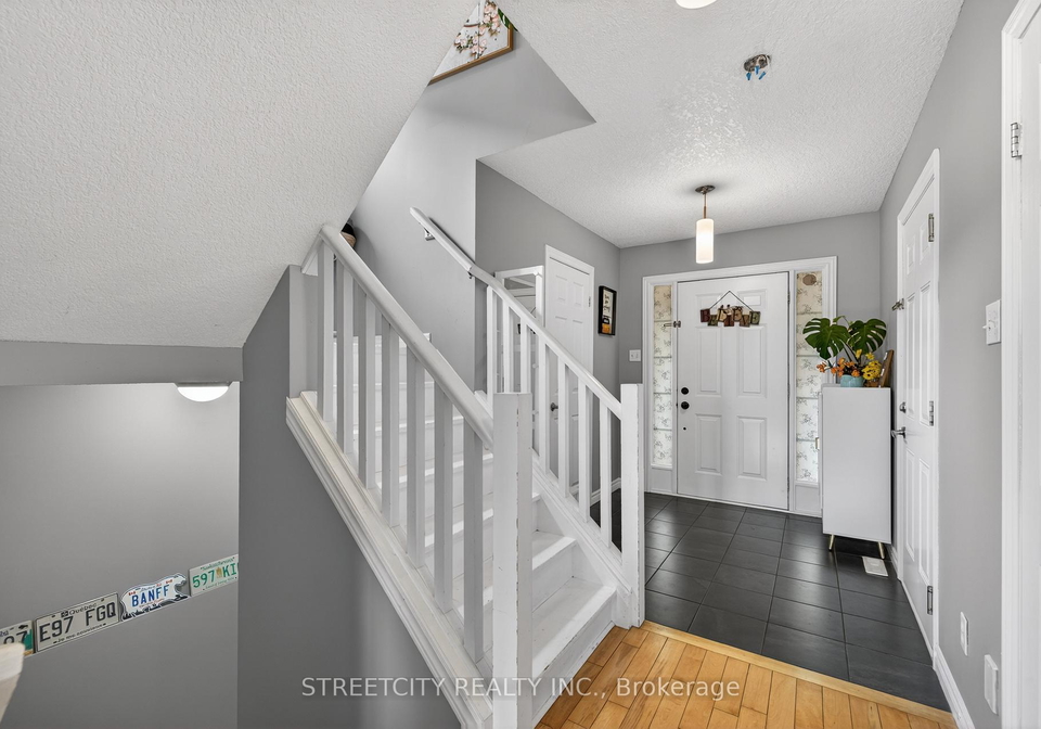 1261-nicole-avenue-london-north-ontario-x13103992