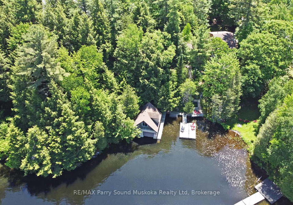 17-tapatoo-trail-seguin-ontario-x13104064