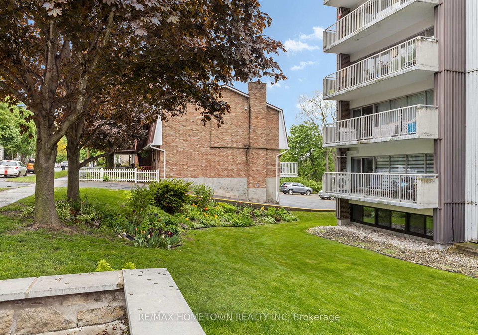 109-king-street-e-brockville-ontario-x13104120