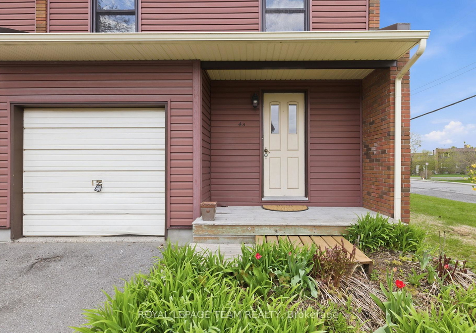4-arnold-drive-ottawa-ontario-x13104140