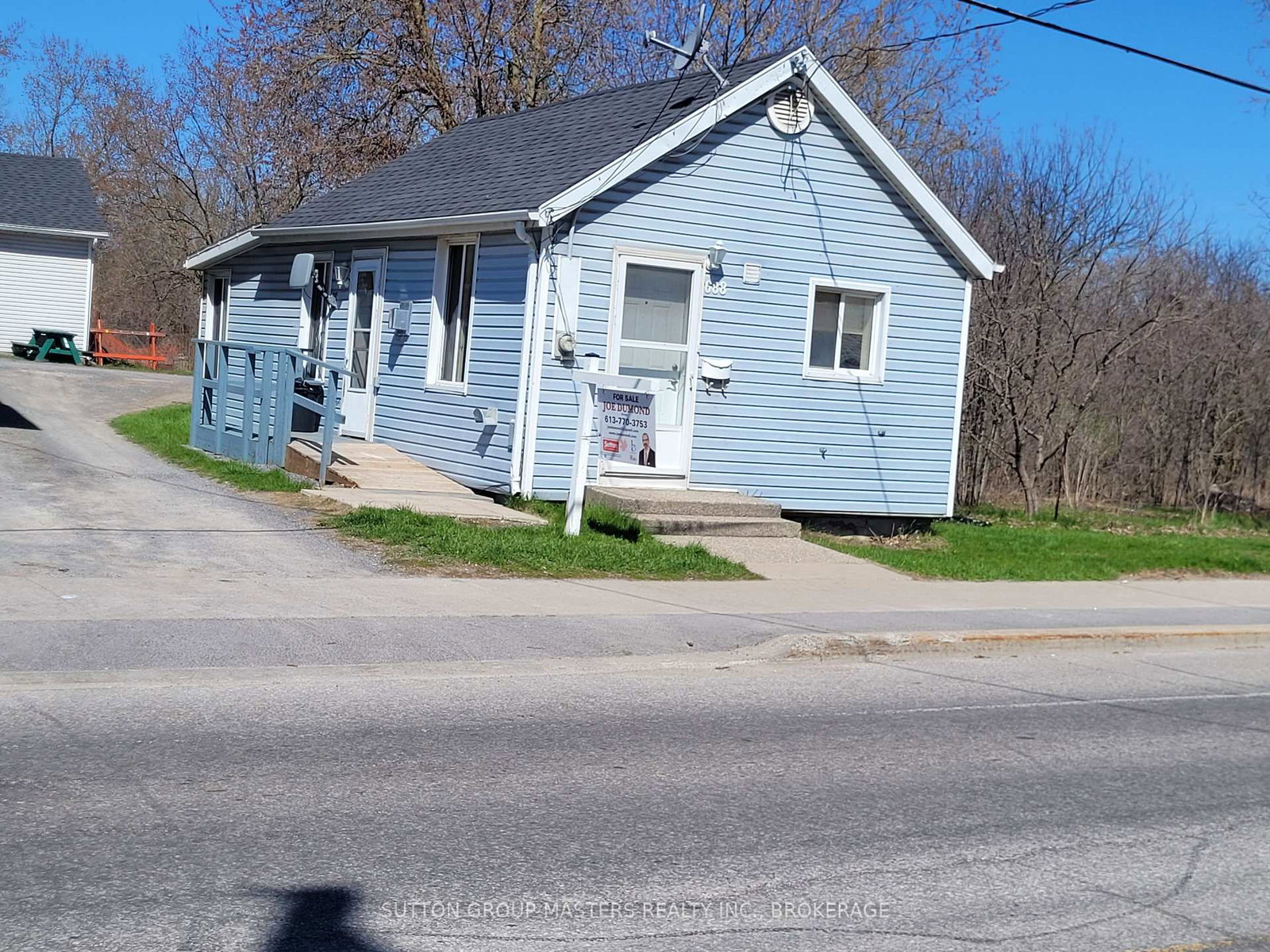 688-montreal-street-kingston-ontario-x13104228