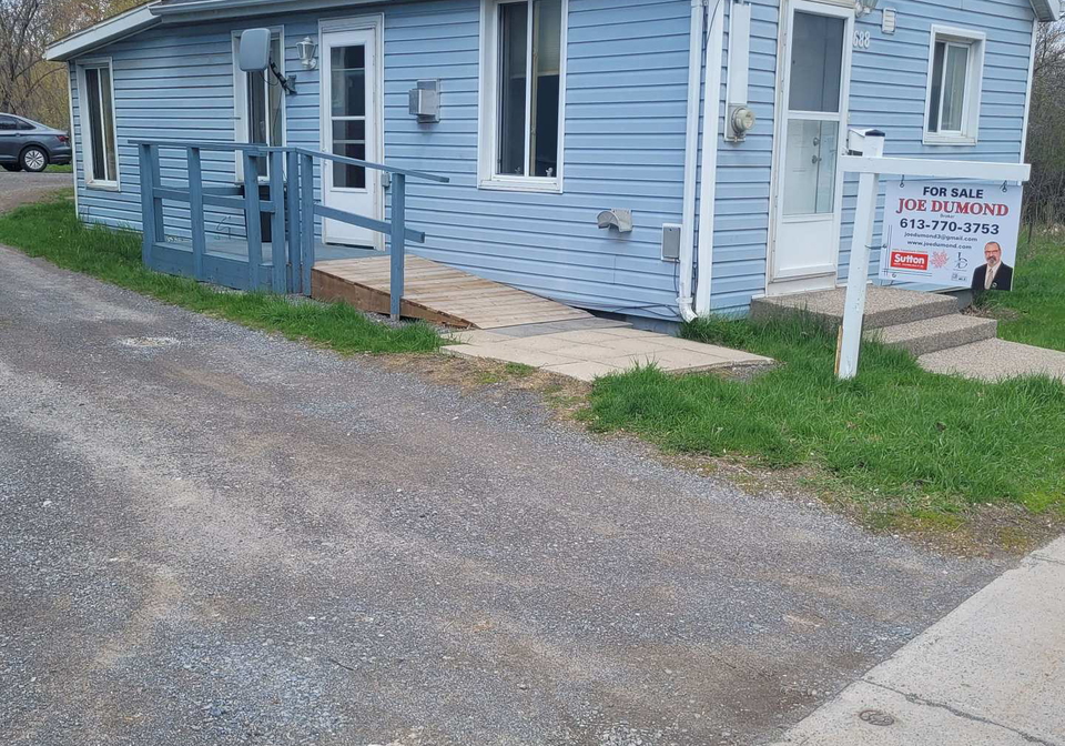 688-montreal-street-kingston-ontario-x13104228
