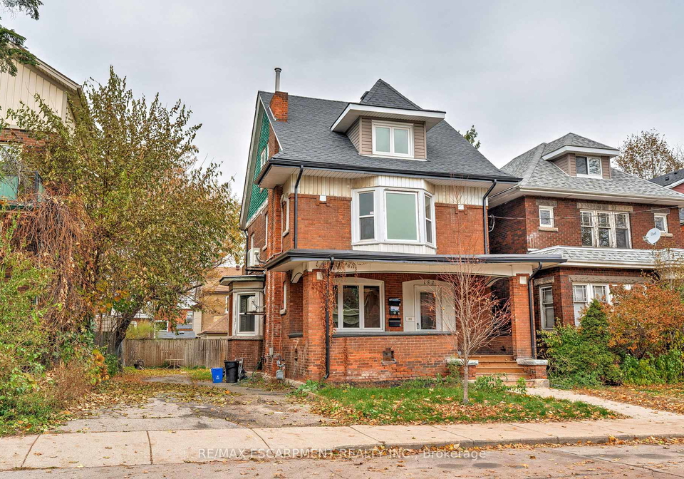 152-sanford-avenue-s-hamilton-ontario-x13104270
