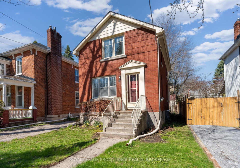 32-livingston-avenue-kingston-ontario-x13104534