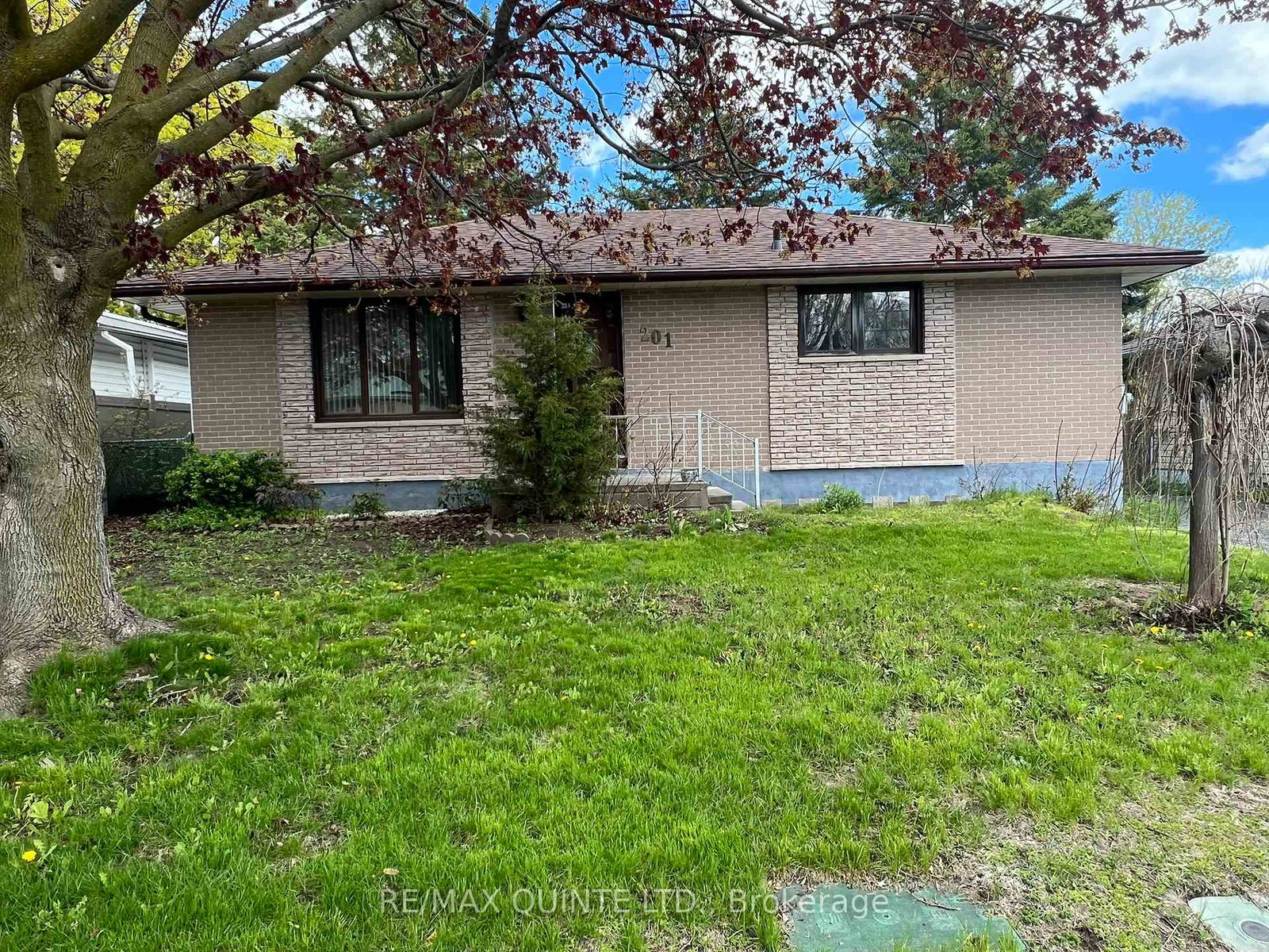 201-reid-street-quinte-west-ontario-x13104570