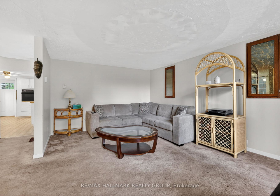 30-findlay-street-mcnabbraeside-ontario-x13104602