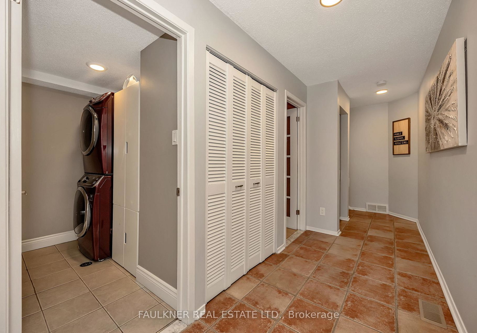 272-gladstone-avenue-ottawa-ontario-x13104644