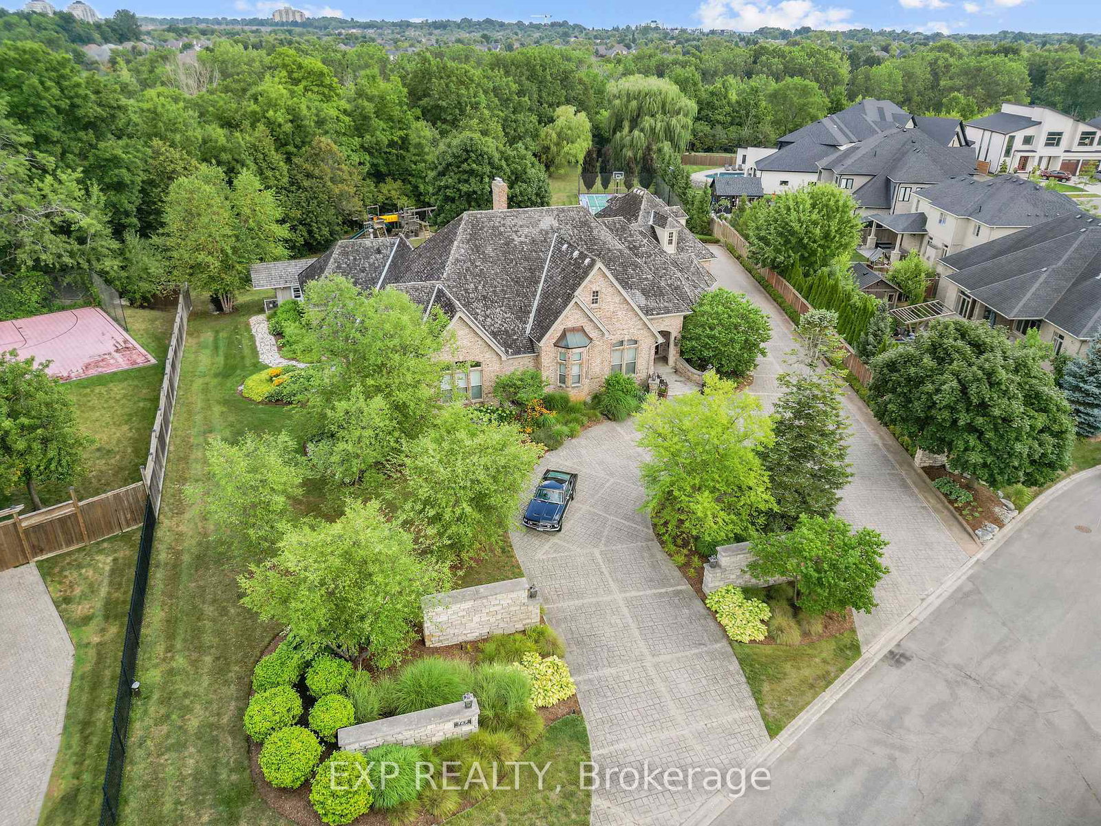 569-franklinway-gate-london-north-ontario-x13104700