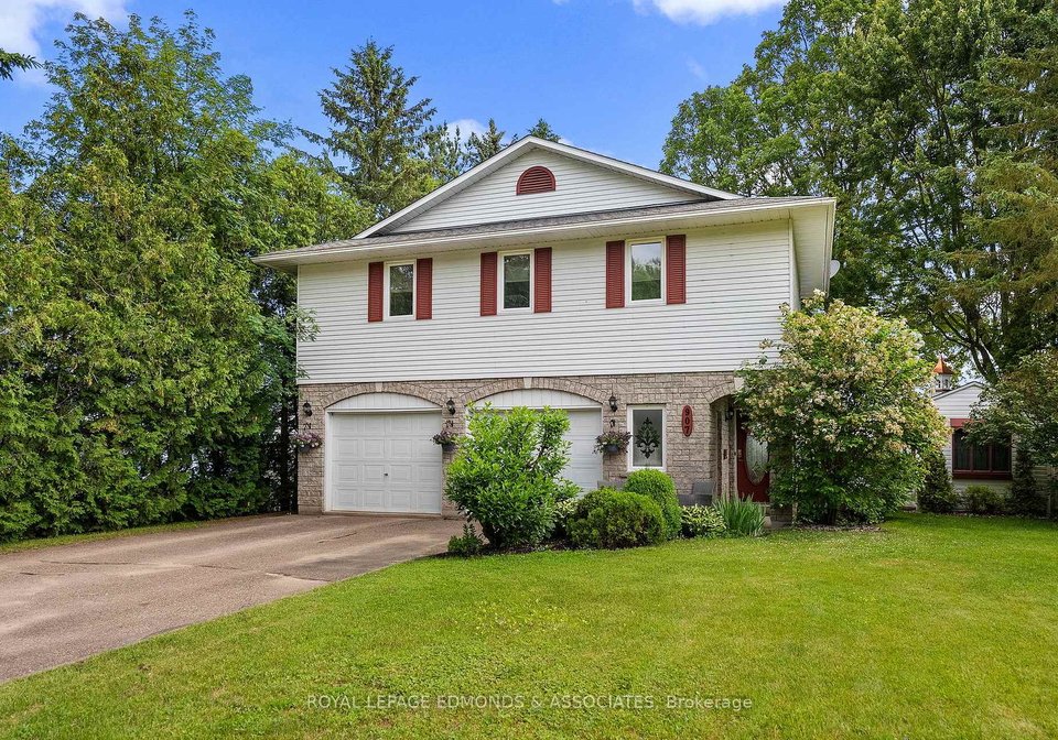 907-cedar-lane-pembroke-ontario-x13104946