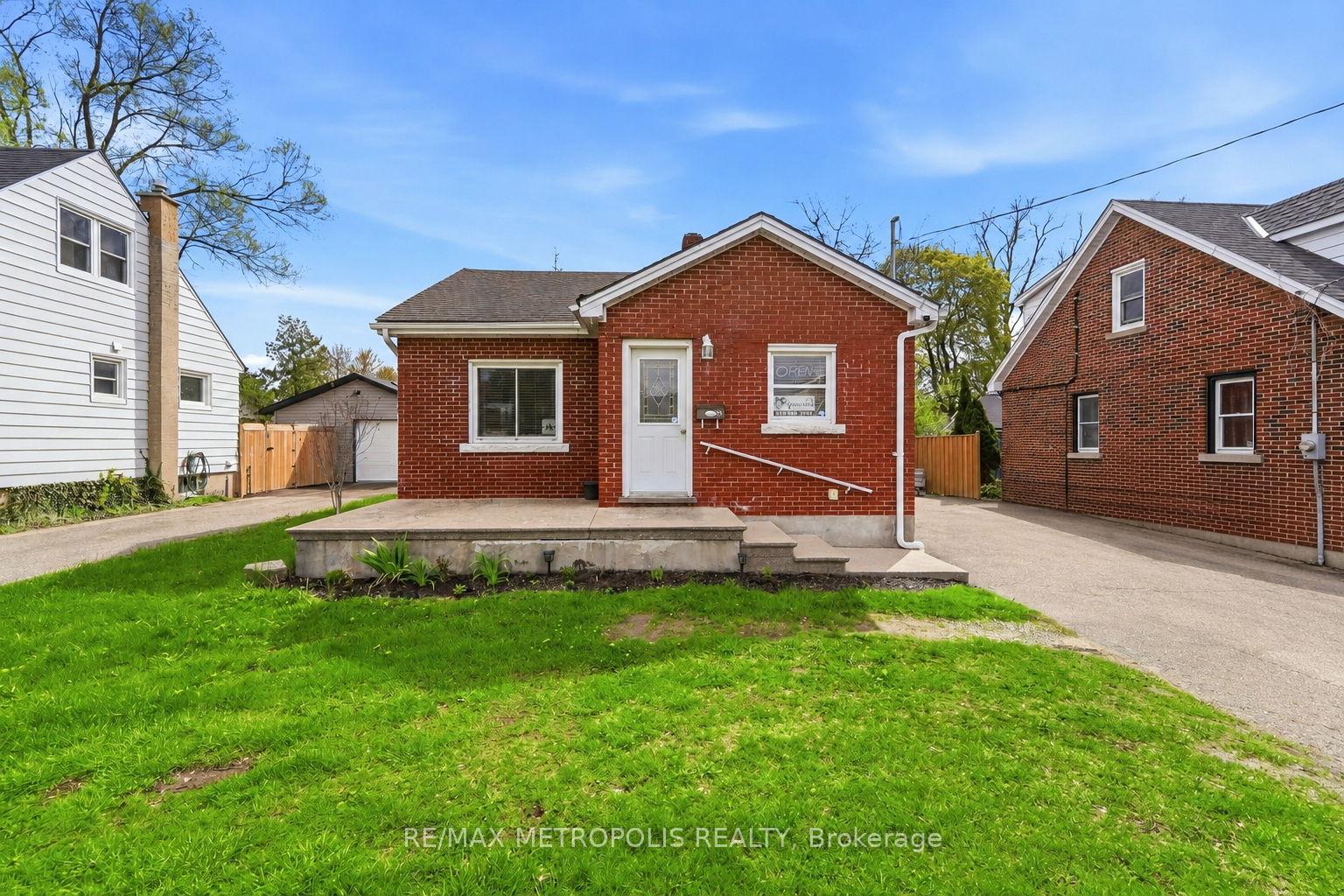 56-charing-cross-street-brantford-ontario-x13105032