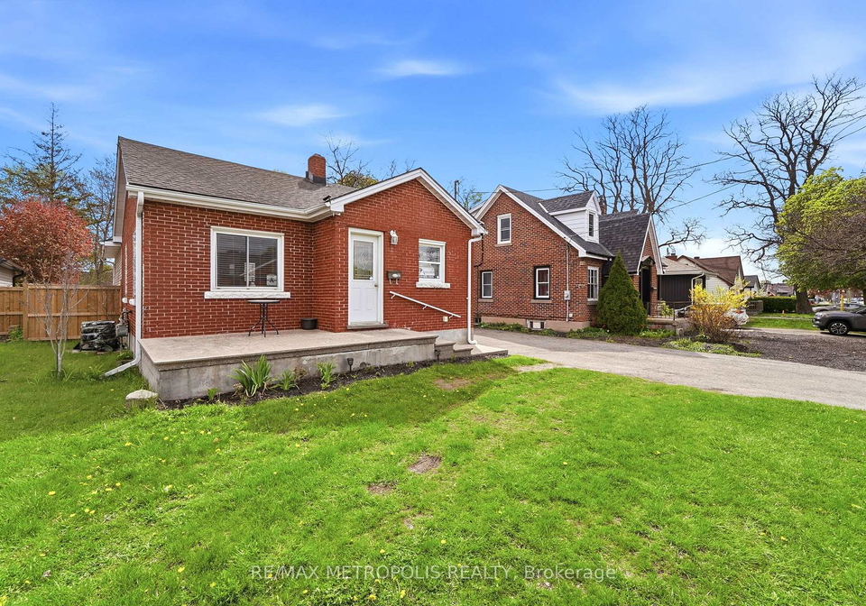 56-charing-cross-street-brantford-ontario-x13105032