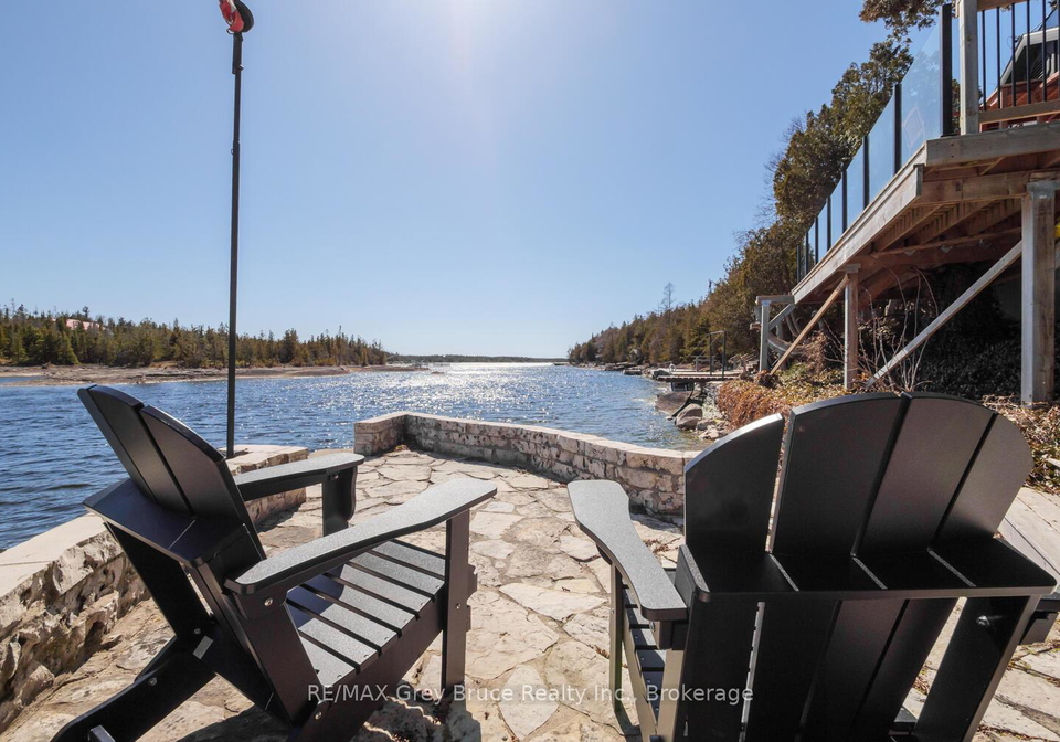 59-simpson-avenue-northern-bruce-peninsula-ontario-x13105068