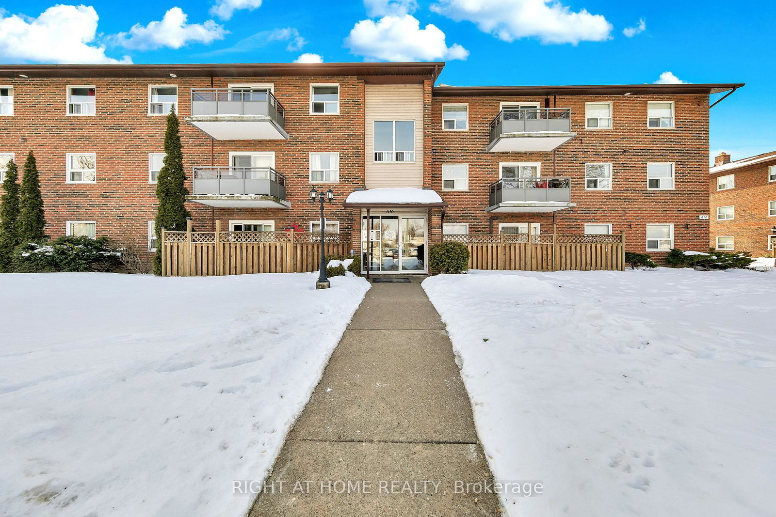 61grey-street-brantford-ontario-x13105090
