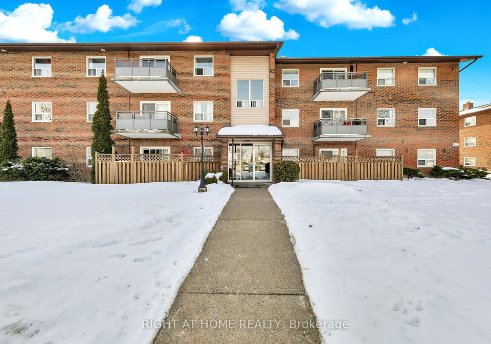 61grey-street-brantford-ontario-x13105090