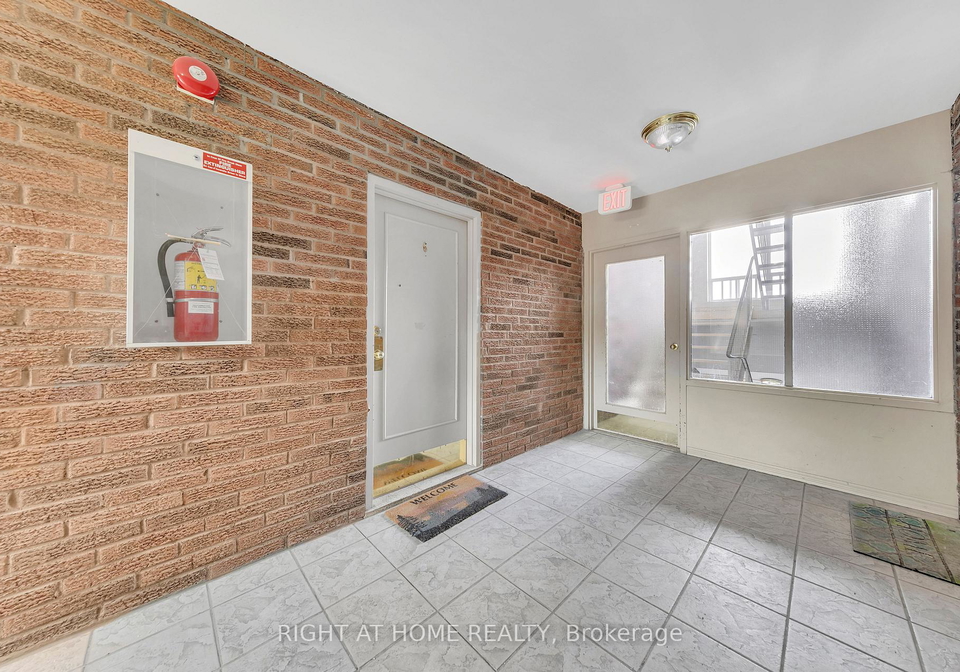 61grey-street-brantford-ontario-x13105090