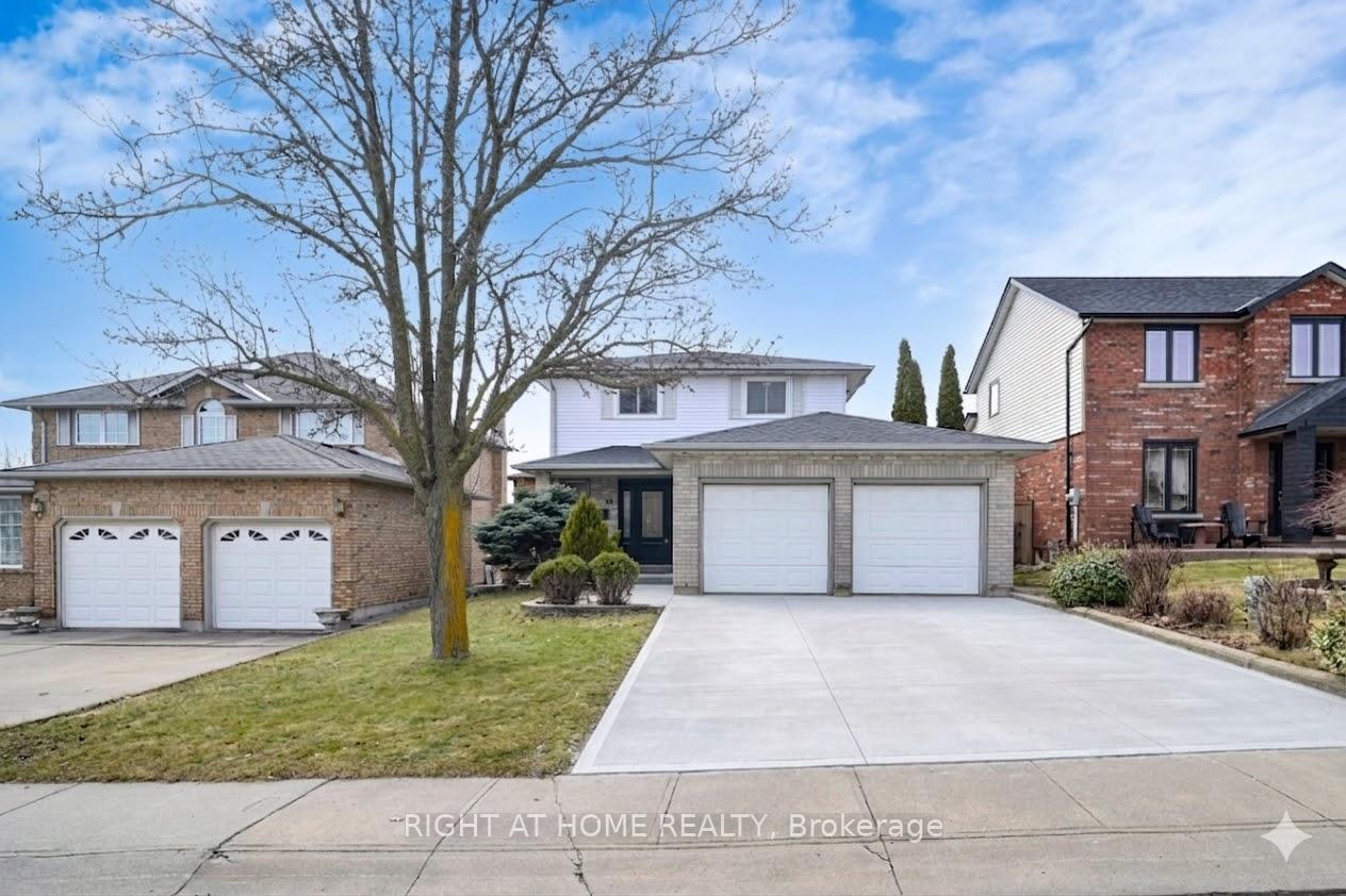 62-como-place-hamilton-ontario-x13105372
