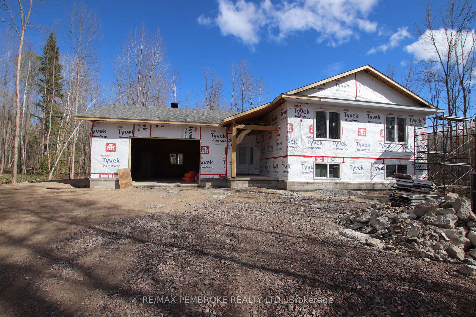 1744-westmeath-road-whitewater-region-ontario-x13105390