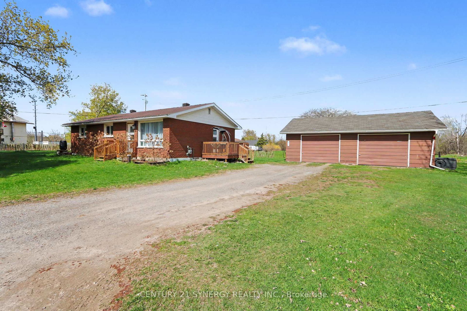 130-saumure-circle-drummondnorth-elmsley-ontario-x13105422