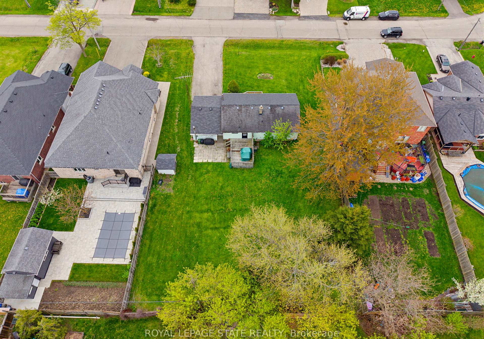 29-leckie-avenue-hamilton-ontario-x13105436