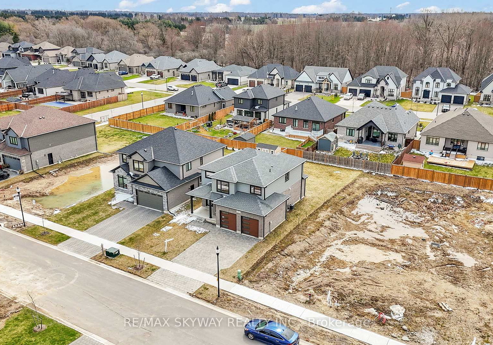 176-foxborough-place-thames-centre-ontario-x13105462