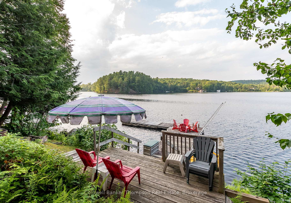 310-north-drive-huntsville-ontario-x13105542