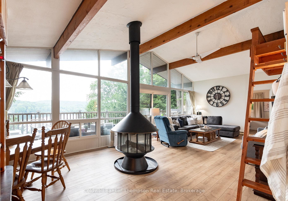 310-north-drive-huntsville-ontario-x13105542