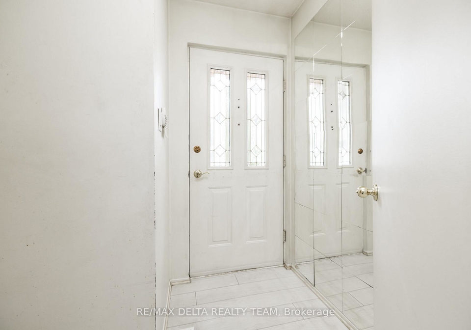 796-vinette-crescent-ottawa-ontario-x13105570