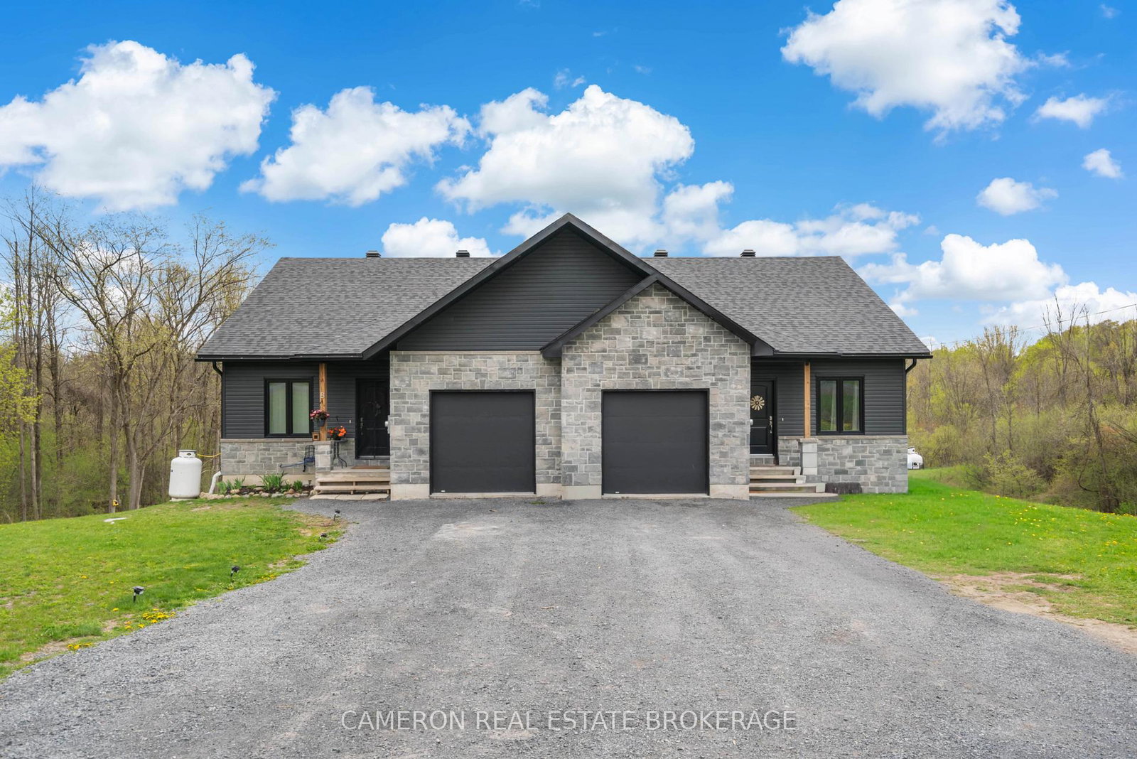 18676-a-b-paragon-road-south-glengarry-ontario-x13105856