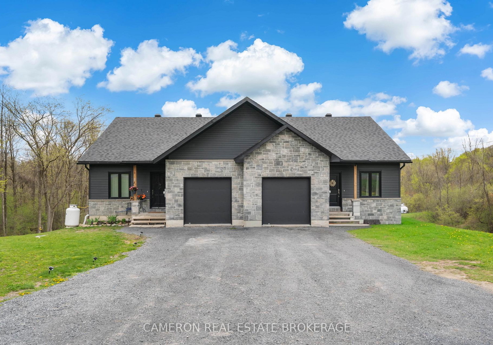 18676-a-b-paragon-road-south-glengarry-ontario-x13105856