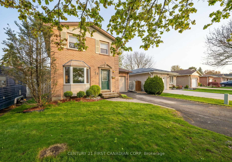 19-clara-crescent-london-south-ontario-x13105932