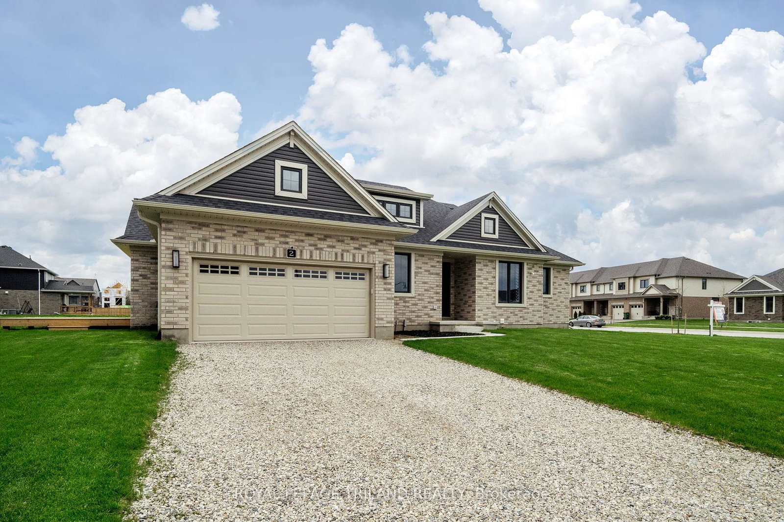 2-evylean-court-st-thomas-ontario-x13106178