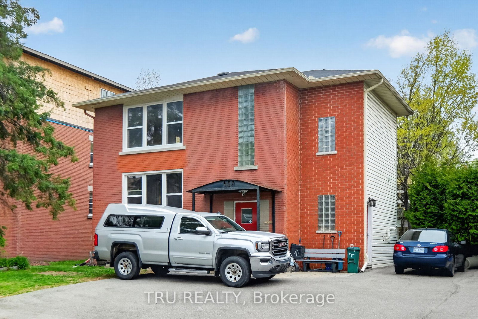407-peach-tree-lane-ottawa-ontario-x13106208