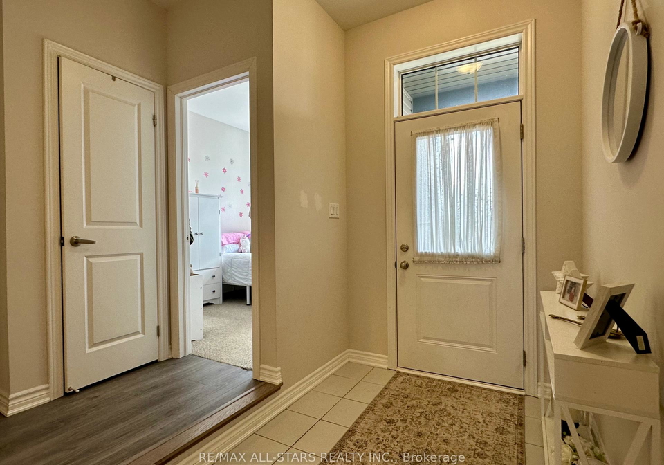 17-lakewood-crescent-kawartha-lakes-ontario-x13106212