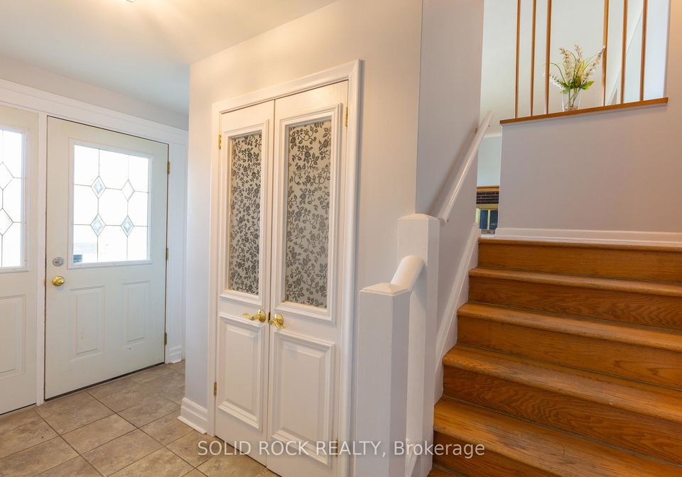 2763-kelly-avenue-ottawa-ontario-x13106384